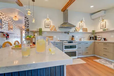 Clubhouse ‘55 - image 77 of 93