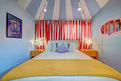 Clubhouse ‘55 - image 33 of 93