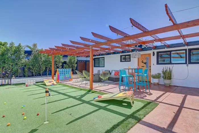 Clubhouse ‘55 - image 3 of 93