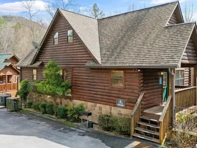 bc6a573c0c6494c2bcb82f985afb3763-cc_ft_1536