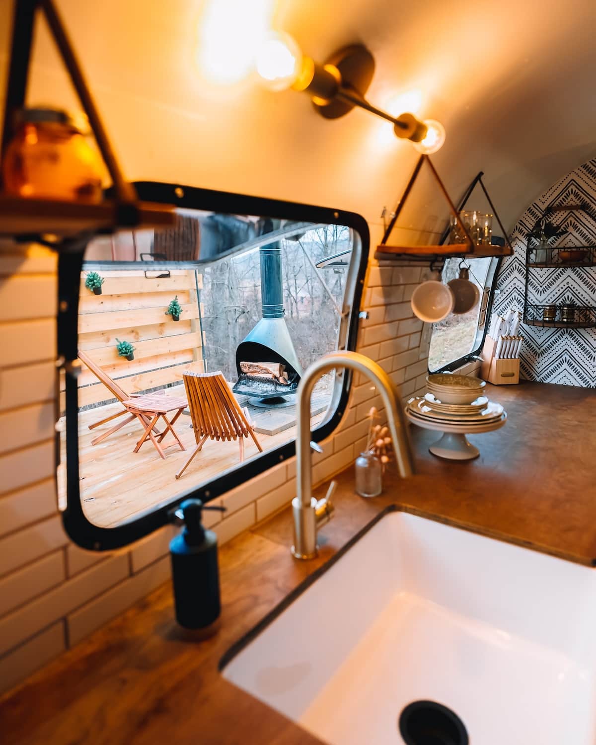 Top Tin Airstream