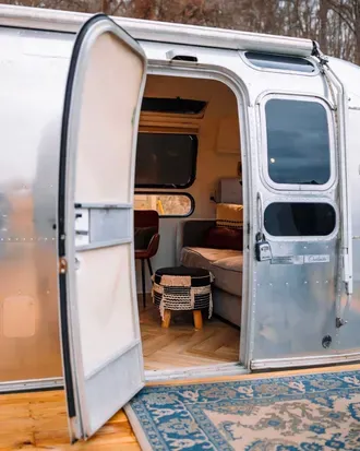 Top Tin Airstream