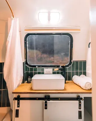 Top Tin Airstream