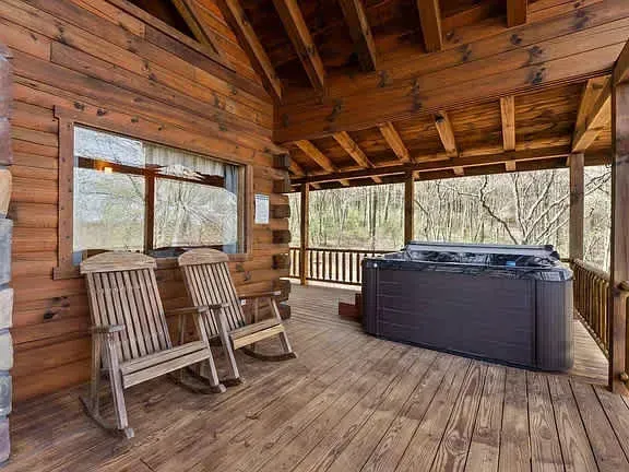 Black Bear Getaway Cabin - image 19 of 23