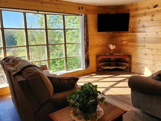 Snickers Ridge Lodge