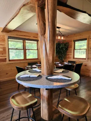 Snickers Ridge Lodge