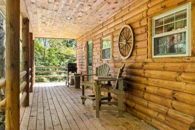 Autumn Leaf Lodge - image 51 of 73