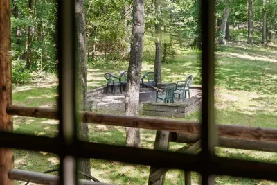 Autumn Leaf Lodge - image 53 of 73