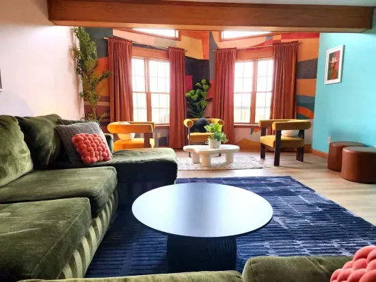 Whiskey Ridge Lodge