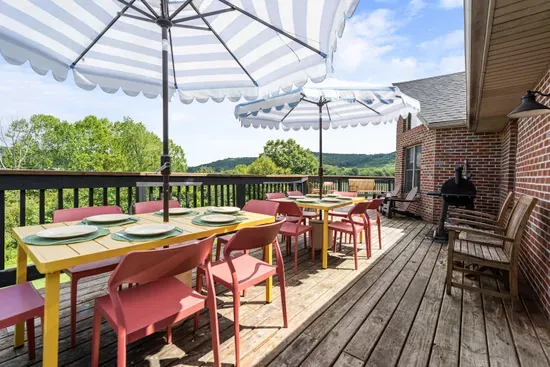 Whiskey Ridge Lodge