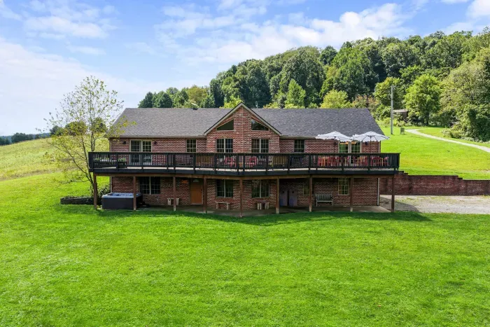Whiskey Ridge Lodge - image 77 of 85