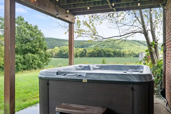 Whiskey Ridge Lodge - image 72 of 85