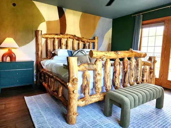 Whiskey Ridge Lodge