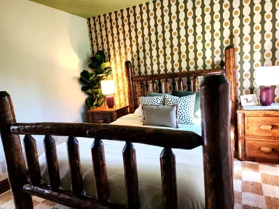Whiskey Ridge Lodge
