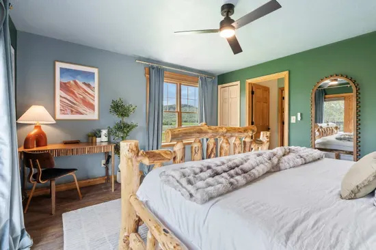 Whiskey Ridge Lodge