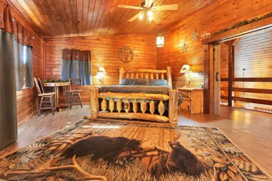 Treetop View Lodge