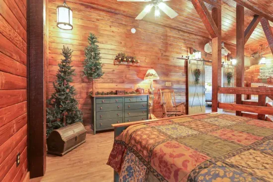 Treetop View Lodge