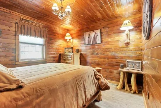 Treetop View Lodge