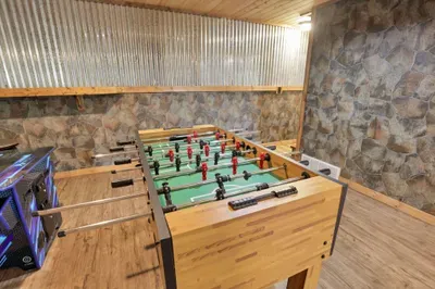 Treetop View Lodge - image 31 of 45