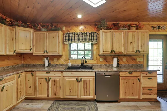 Kodiak Lodge - image 20 of 49
