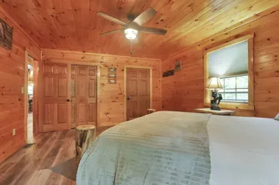 Kodiak Lodge - image 31 of 49