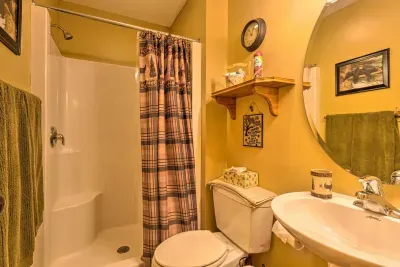 Sperry Hideaway - image 21 of 32