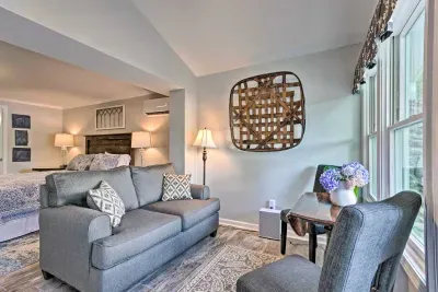 Walk through the entryway into a cozy, tranquil, and beautifully-decorated space. 