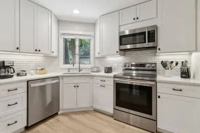Prep full meals in our bright and open kitchen, complete with all basic utensils!