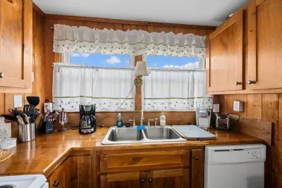 Hudnall House - image 19 of 35