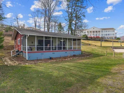 Hudnall House - image 13 of 35