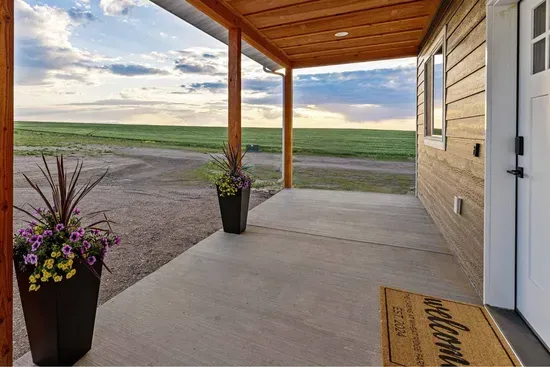 Enjoy coffee at sunrise and wine at sunset from your covered front porch or back deck, each with uninterrupted views of Montana’s open sky.