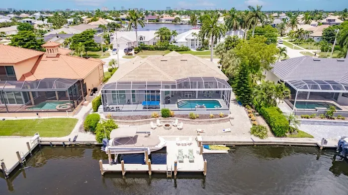 Outdoor Oasis: Relax by the water, soak in the sun, and enjoy breathtaking views!
