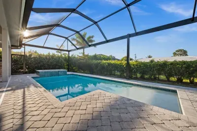 Casa Brisa - image 1 of 7