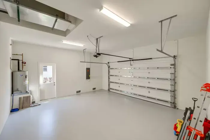 Garage: Ample space for your cars, beach gear and toys after a day in the sun!