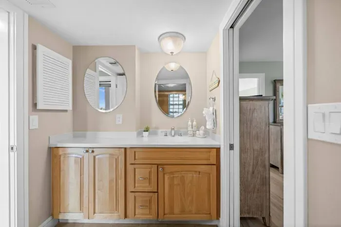 Bathroom Bliss: Bright mirrors and sleek finishes make your morning routine a delight!