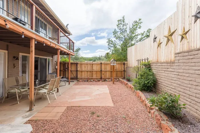 Enclosed back courtyard