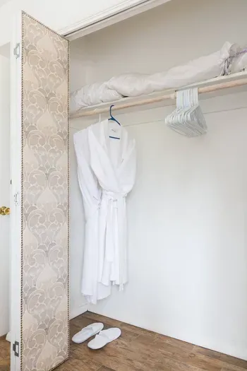 Robes & slippers provided