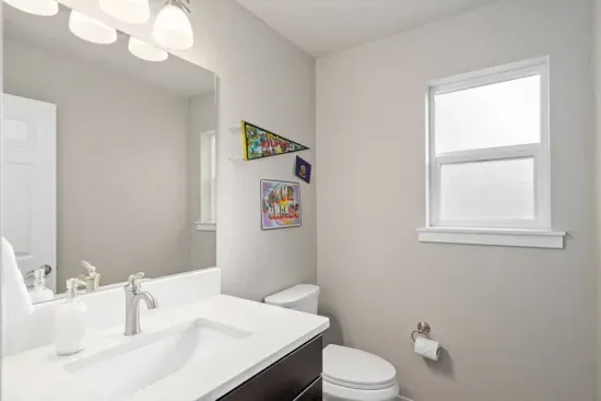 Midtown Modern: Viking Spa & Chef's Kitchen