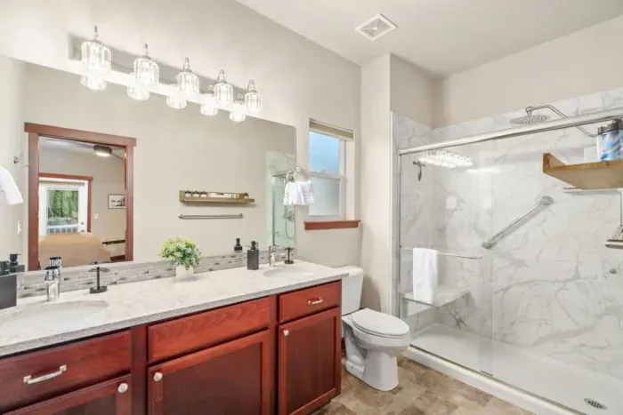 Gated City Retreat: Walk to Riverstone & Trails - image 10 of 21