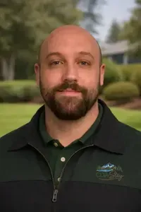 headshot_with_cdastay_logo
