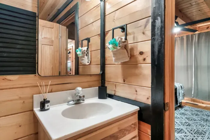 Private En-Suite Bathroom inside each bedroom