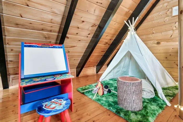 Coloring board and tent