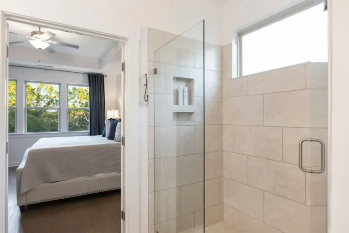 Private En - Suite Bathroom