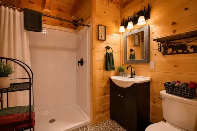 Cubbies Cabin - image 24 of 38