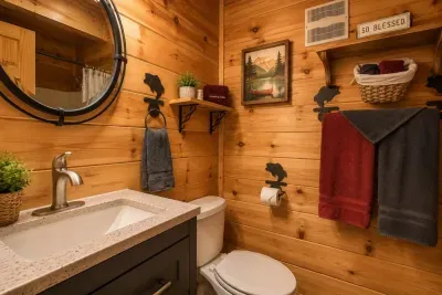Cubbies Cabin - image 23 of 38