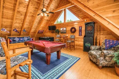 Cubbies Cabin - image 26 of 38