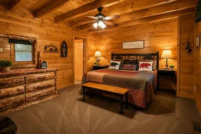 Cubbies Cabin - image 16 of 38
