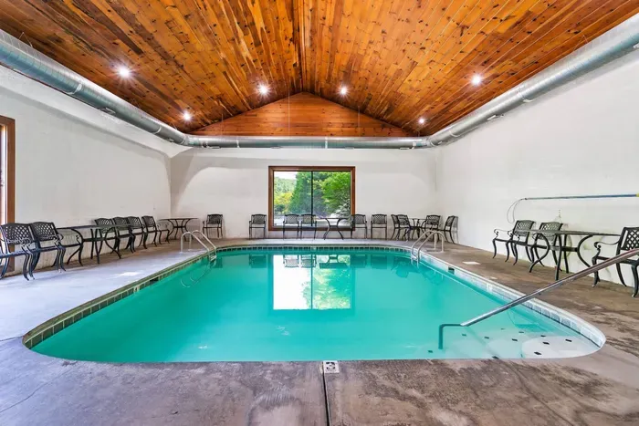 Bear Creek Crossing has an indoor heated pool for guests