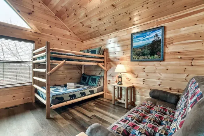 Bunk room with Queen pull out