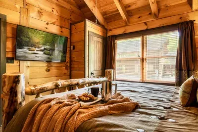 Whispering Creek Cottage - image 24 of 69